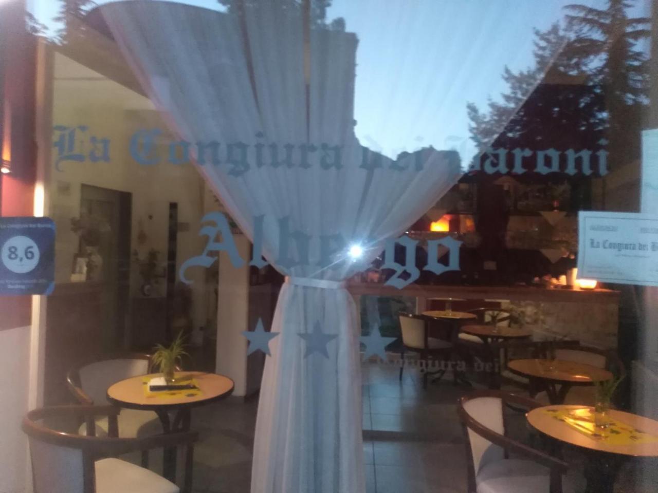 Hotel La Congiura Dei Baroni Teggiano Exteriör bild