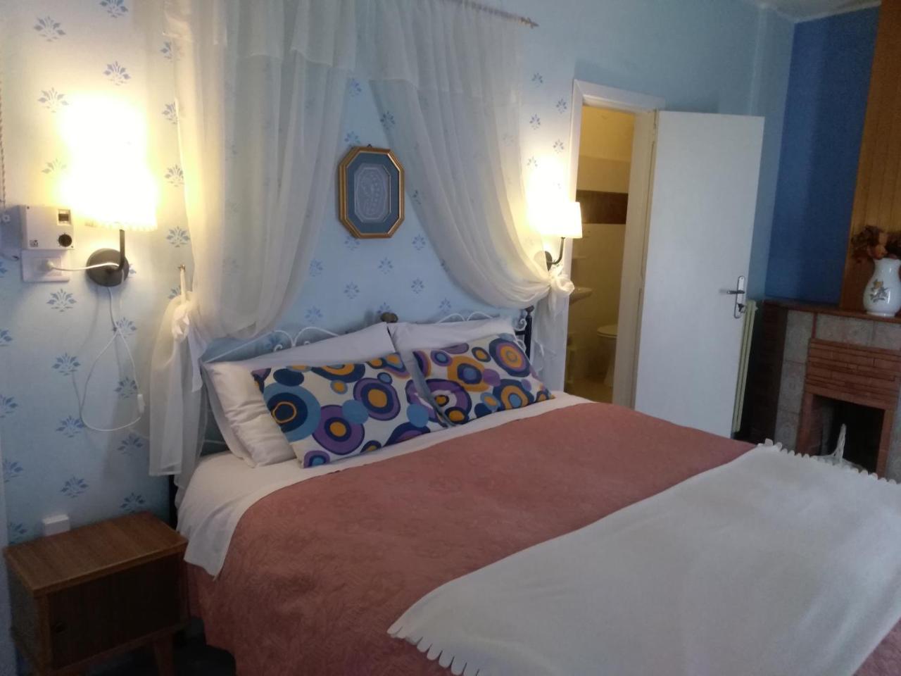 Hotel La Congiura Dei Baroni Teggiano Exteriör bild